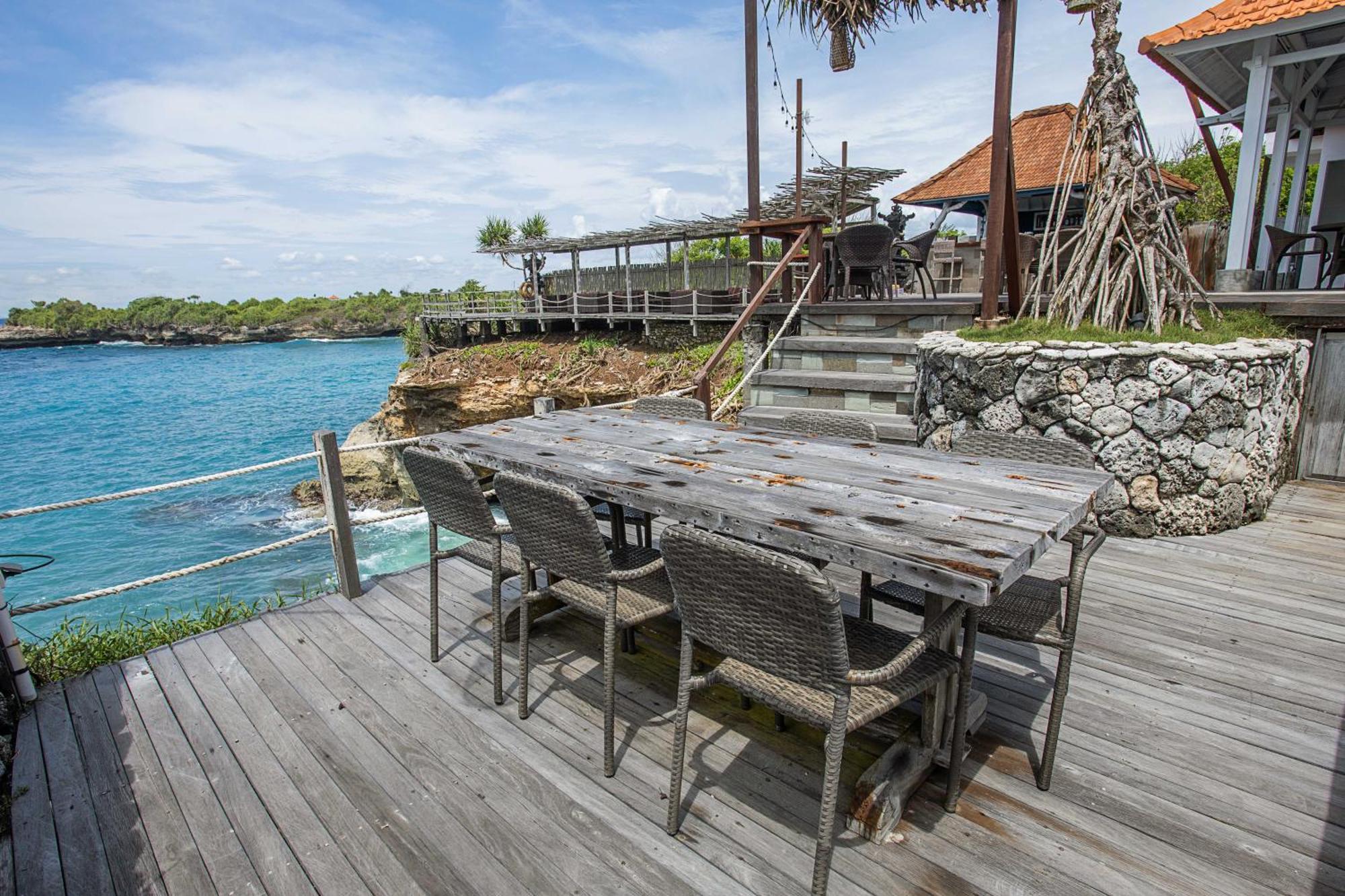 Water Blow Huts Lembongan Exterior photo