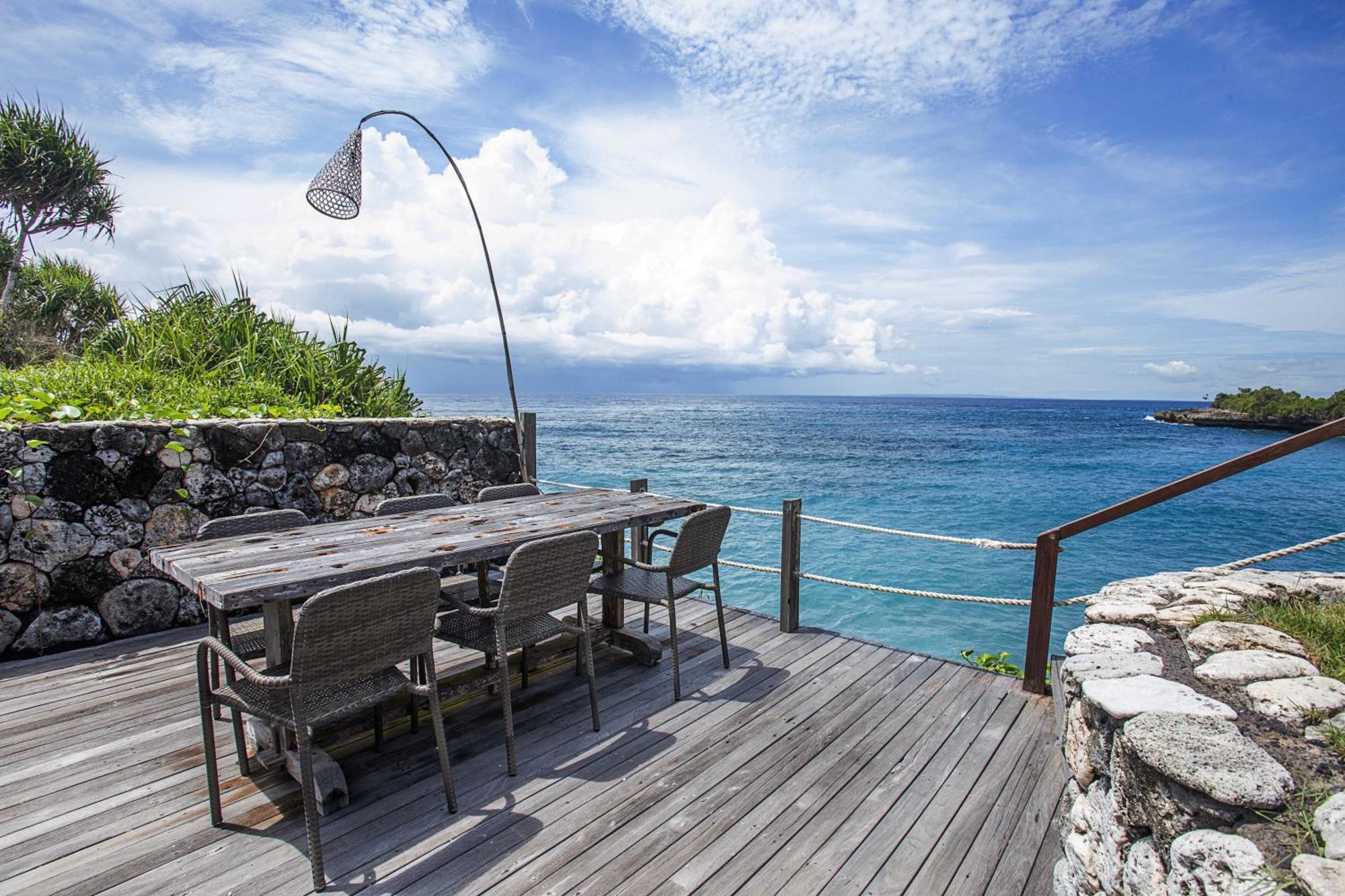 Water Blow Huts Lembongan Exterior photo