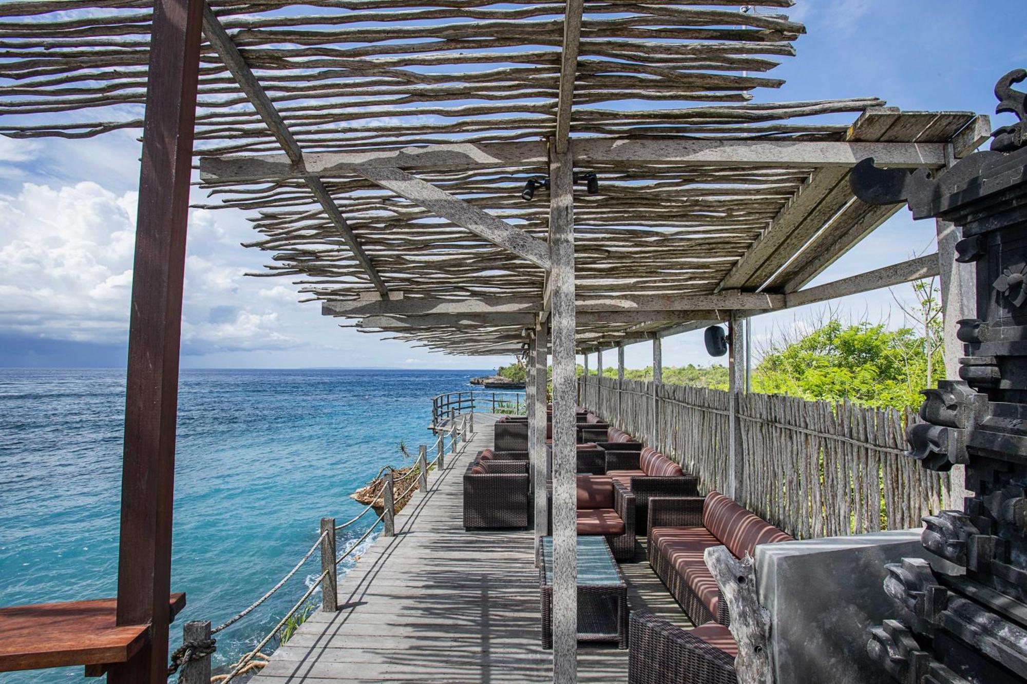 Water Blow Huts Lembongan Exterior photo