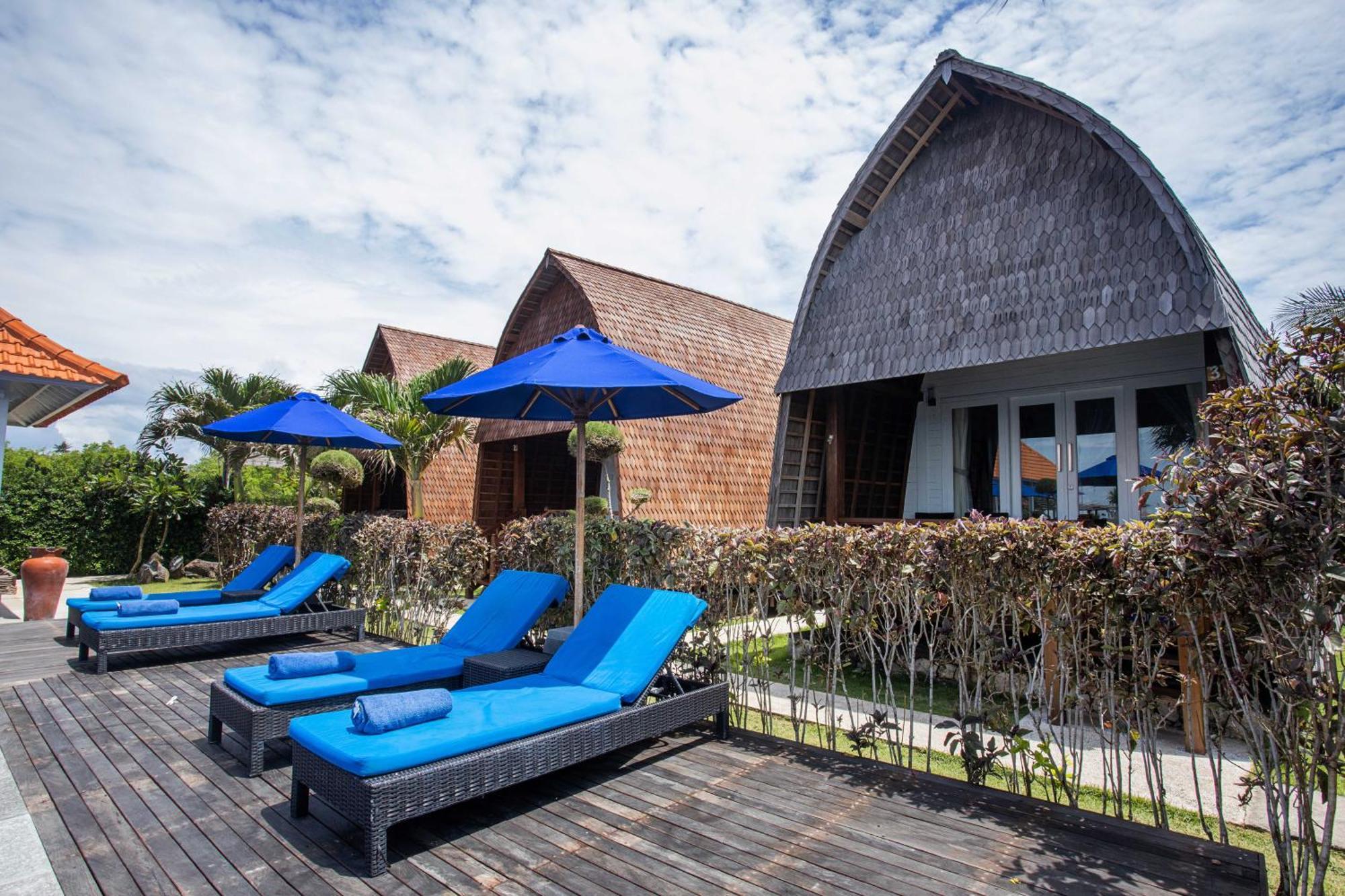 Water Blow Huts Lembongan Exterior photo