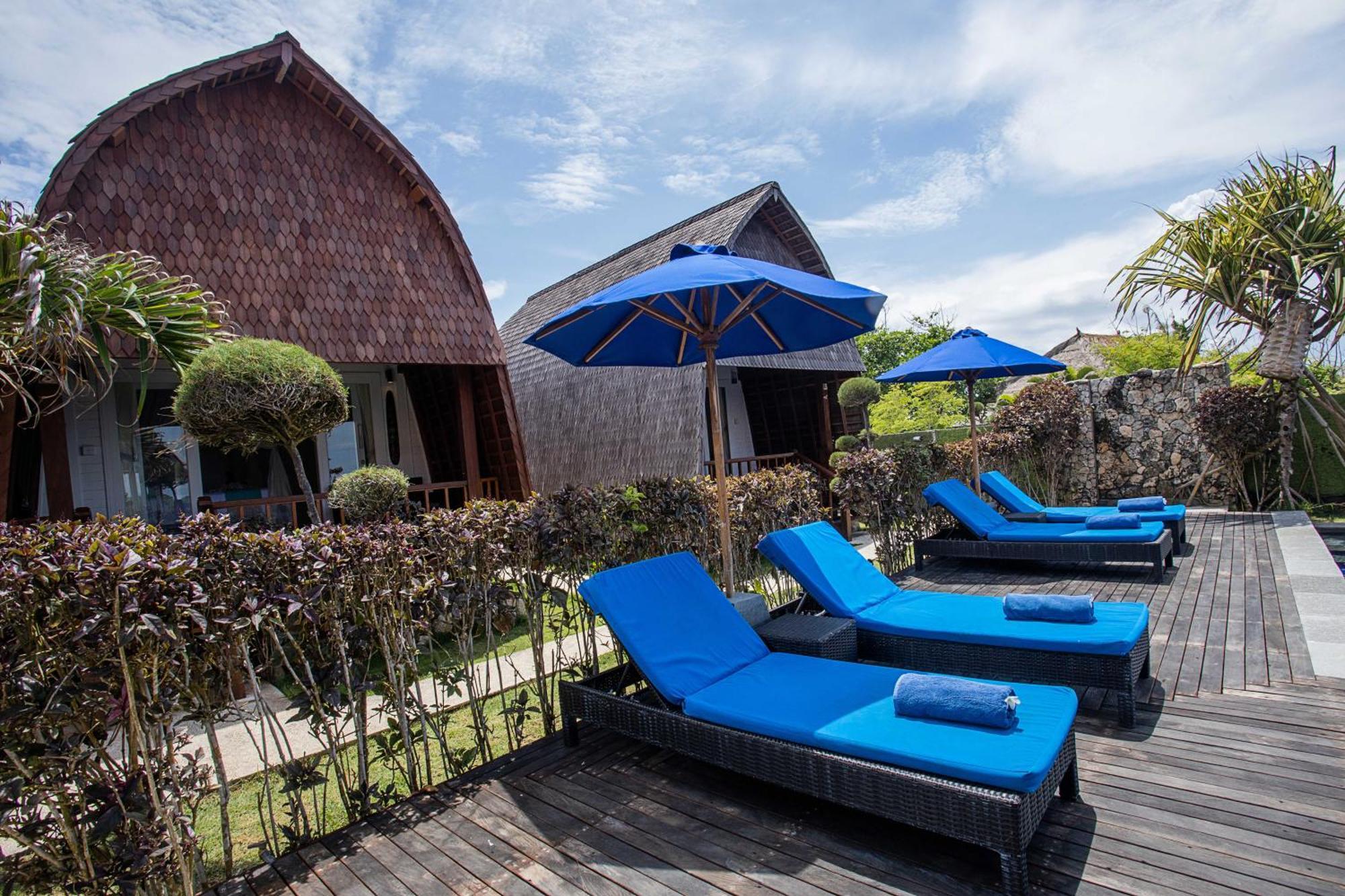 Water Blow Huts Lembongan Exterior photo