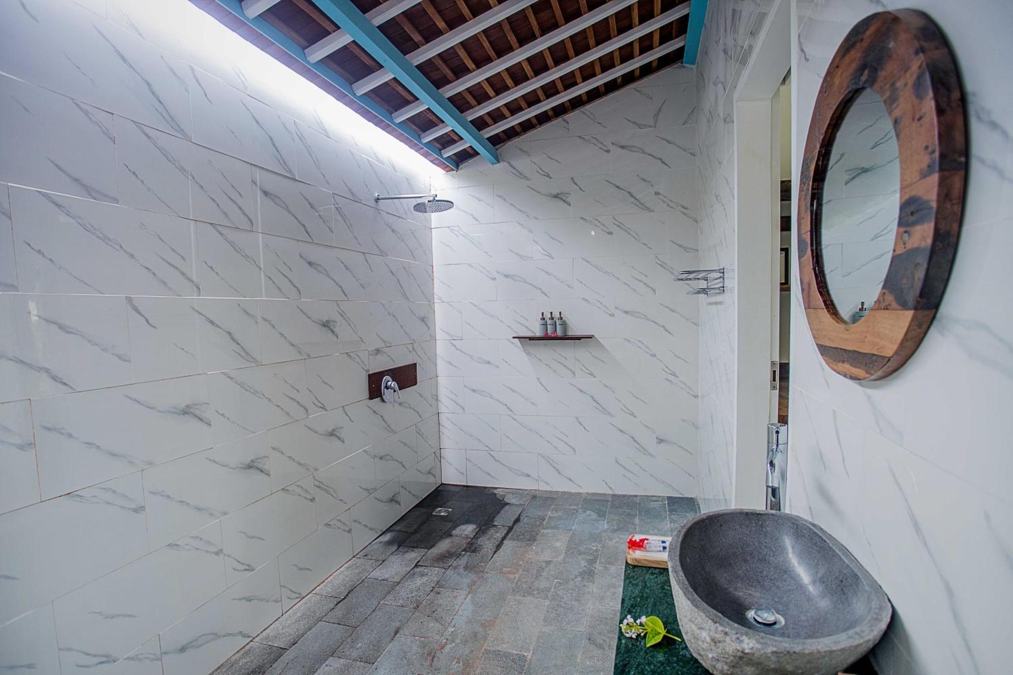 Water Blow Huts Lembongan Exterior photo