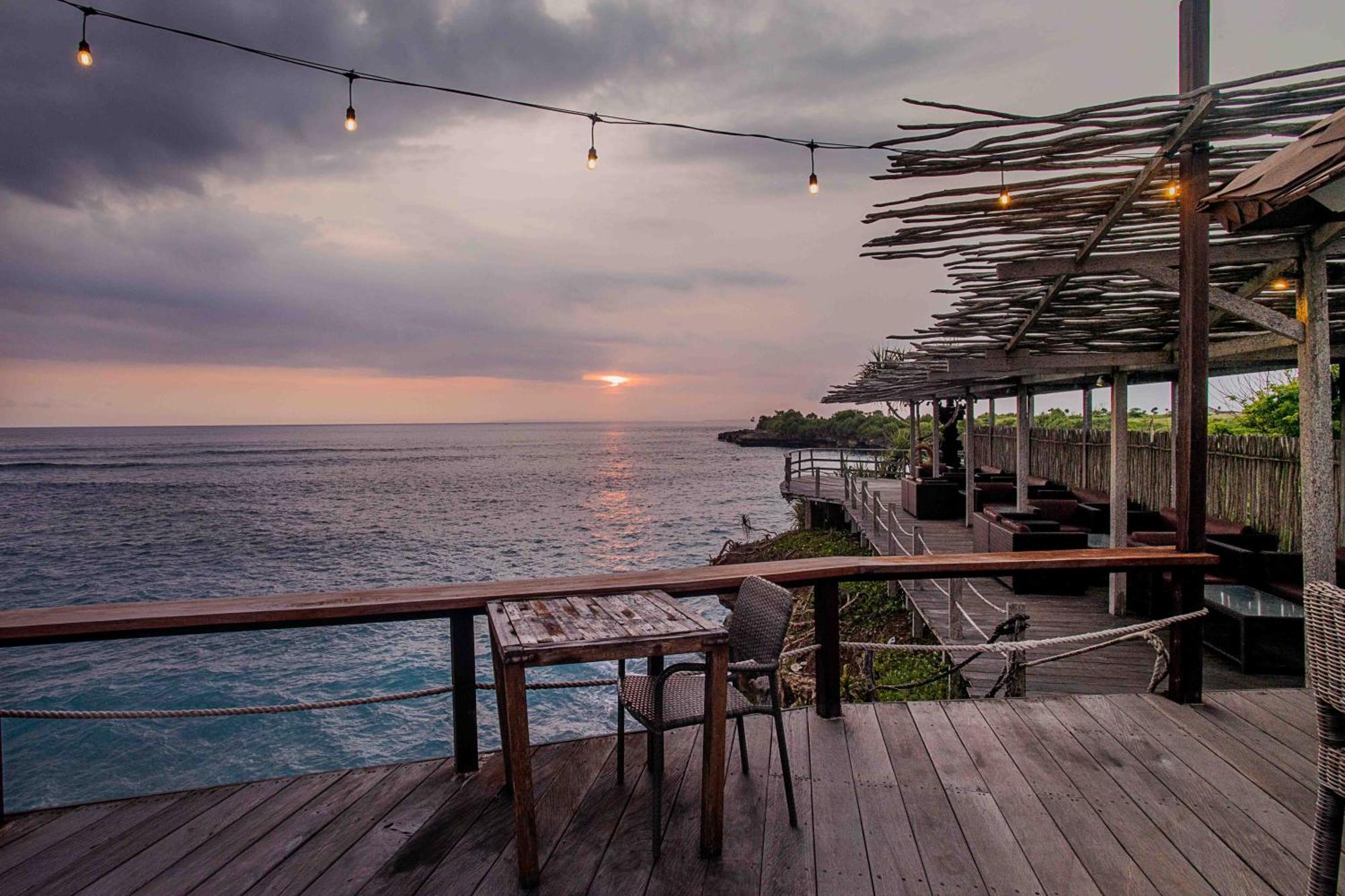 Water Blow Huts Lembongan Exterior photo