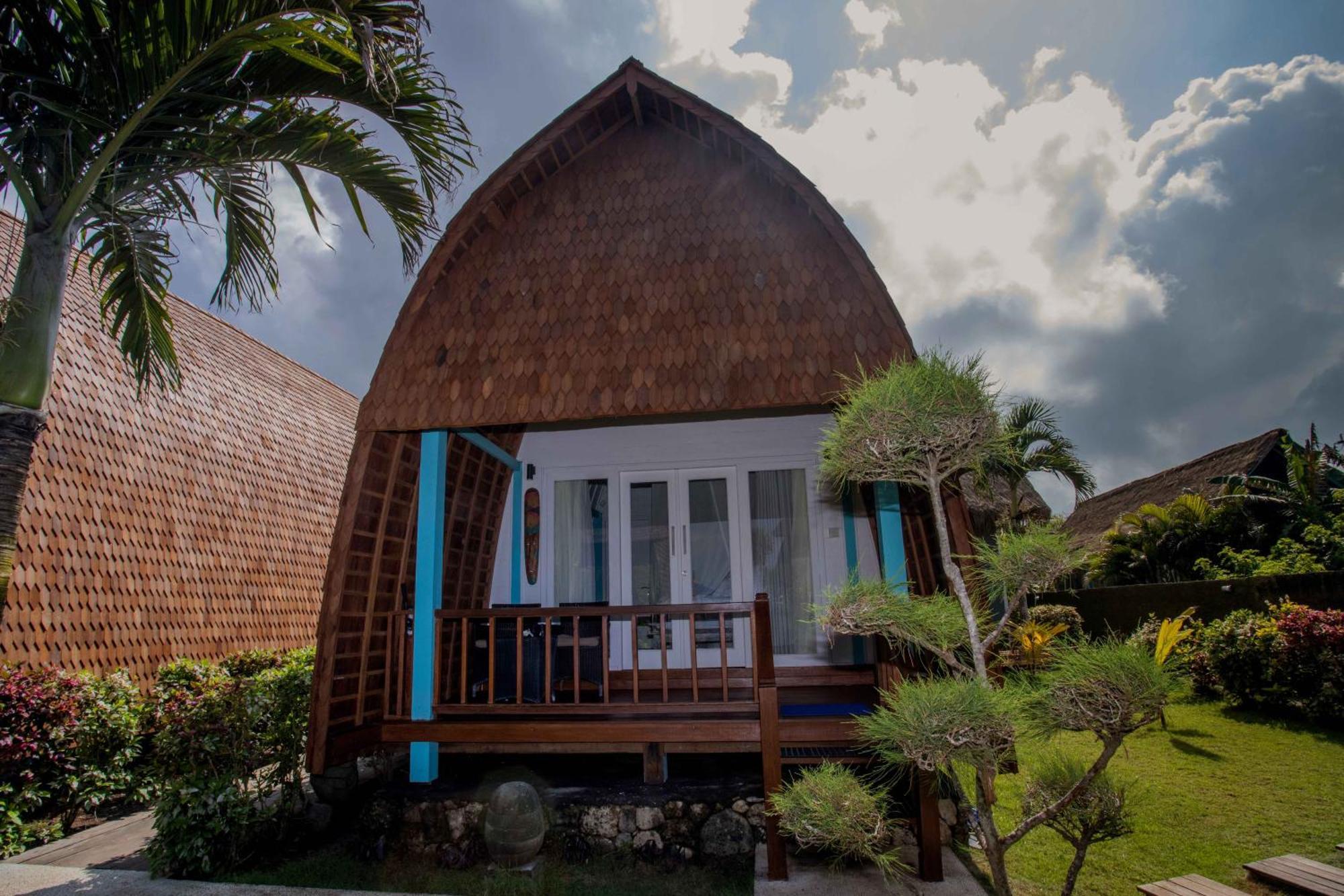 Water Blow Huts Lembongan Exterior photo