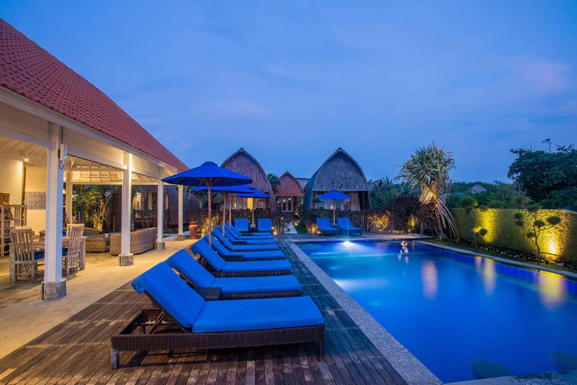 Water Blow Huts Lembongan Exterior photo